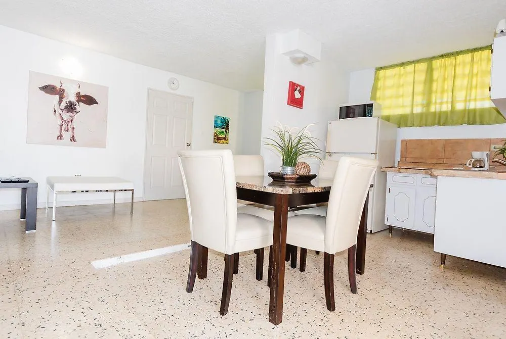 Caribbean Luxury Apartments Manati 3*,  Porto Rico